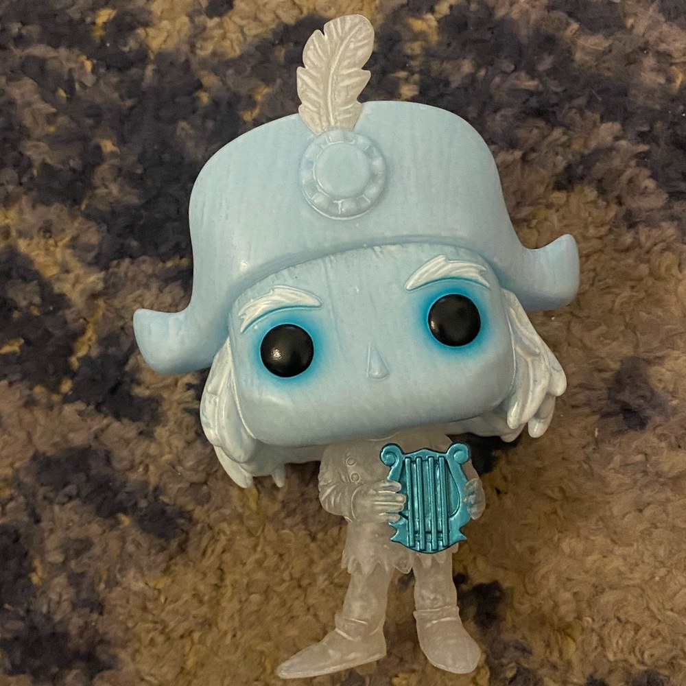 Glow in the dark Disney Haunted Mansion opera ghost funko